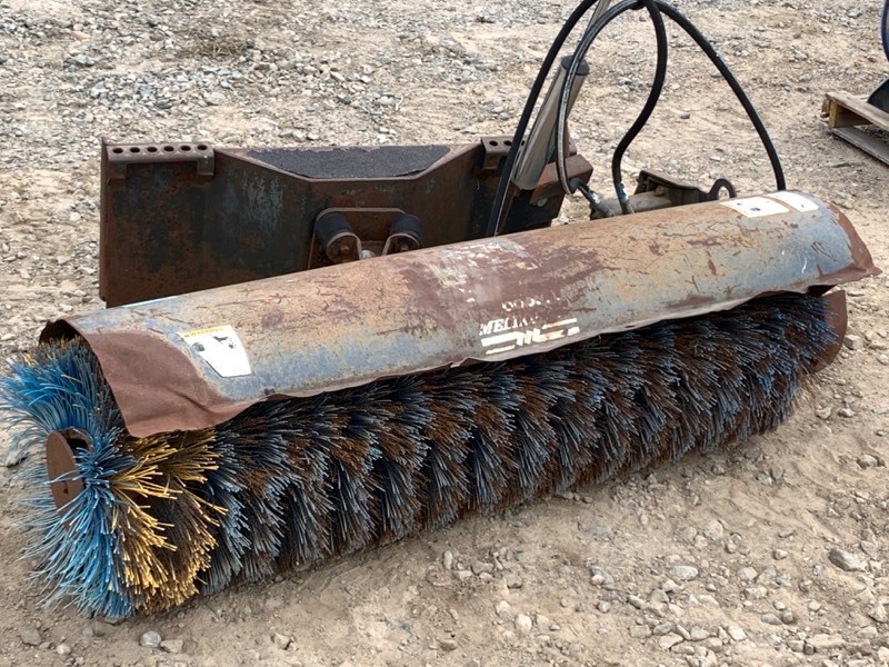 lot 10 image: Bobcat Skid-Loader Sweeper Attachment