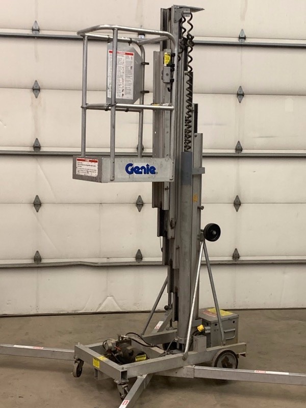 lot 3A image: Genie PLC-24 Commercial Electric Lift