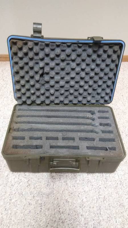 lot 28 image: Military Grade - Weather Proof - Heavy Duty - Lockable - Carrying Case