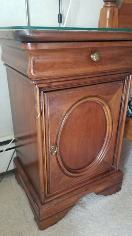 lot 23 image: Cherry Nightstand