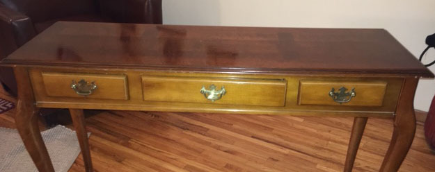 lot 47 image: Mahogany Library Sofa Table