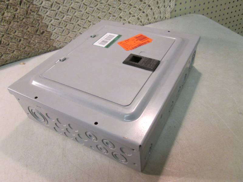 lot 22 image: Murray Breaker Box  A-2...