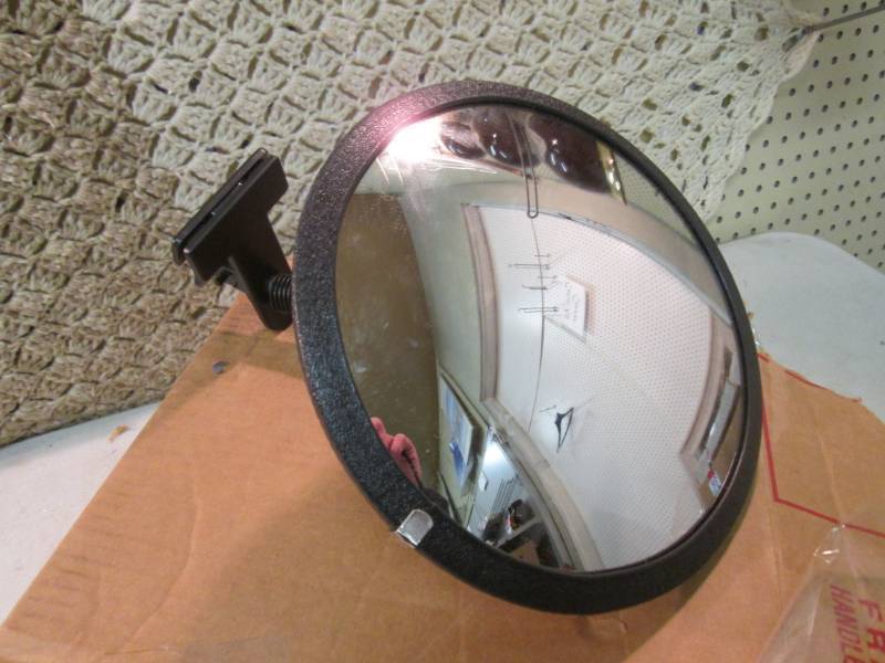 lot 29 image: 10 See-All Clamp-On Security Mirro...