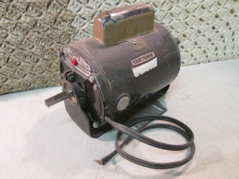 lot 91 image: Craftsman 34 hp Electric Motor  EC...