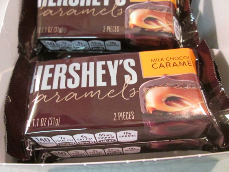 lot 135 image: Box of 12 Hersheys Caramels Best by...