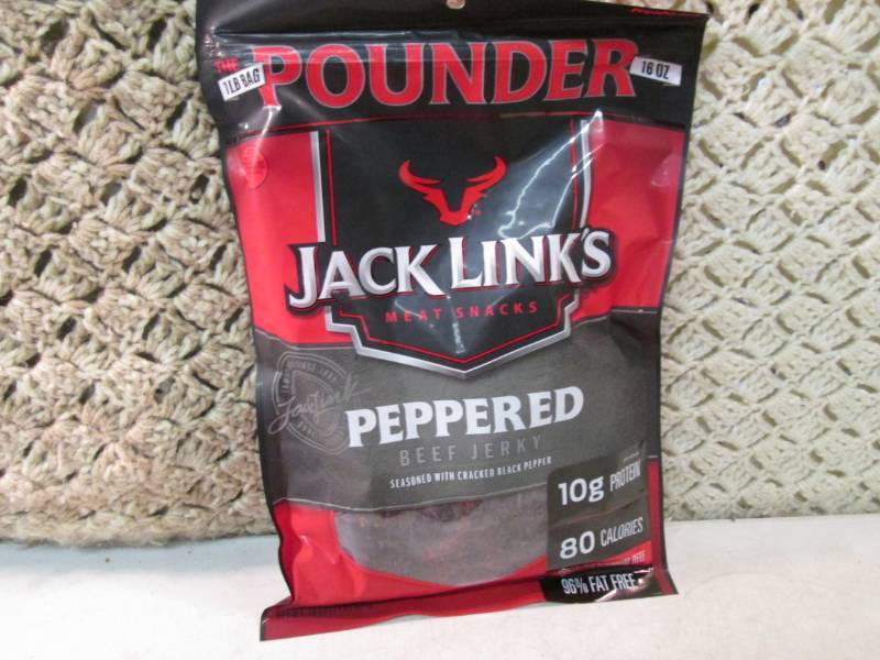 lot 152 image: 1 Pound Bag of Jack Links Peppered ...