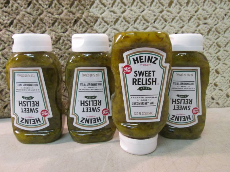 lot 175 image: 4 Bottles of Heinz Sweet Relish Bes...