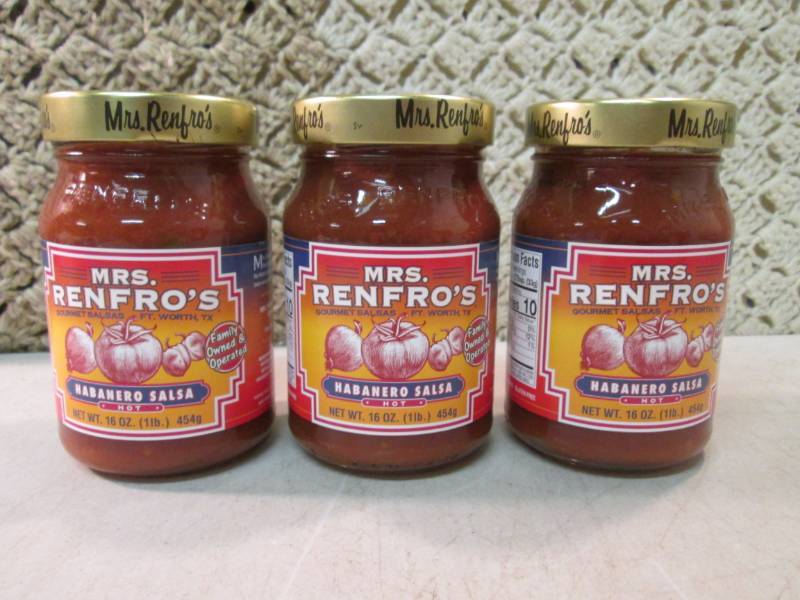 lot 190 image: 3 Jars of Mrs. Renfros Habanero Sa...