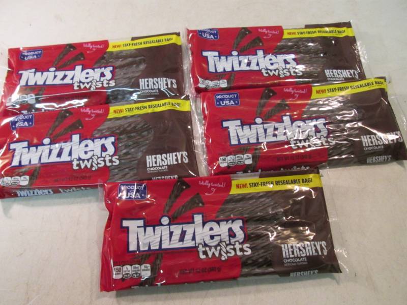 lot 192 image: 5 Packs of Twizzlers Twists Hershey...
