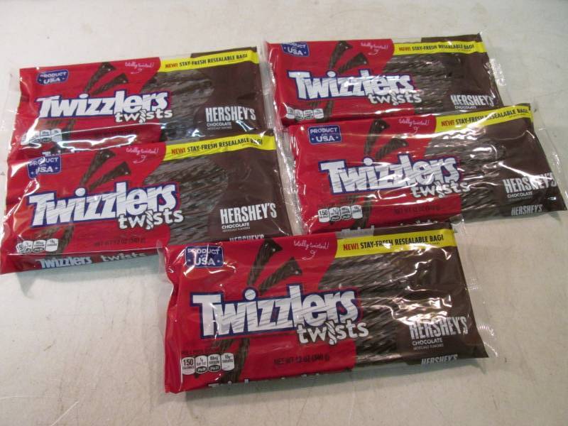 lot 193 image: 5 Packs of Twizzlers Twists Hershey...