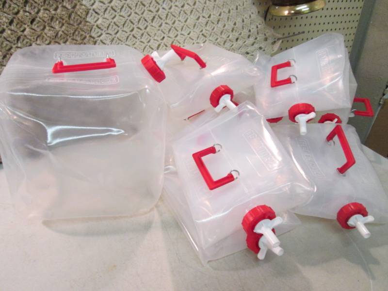 lot 207 image: Lot of 10 Fold-N-Carrier 5 Gallon W...