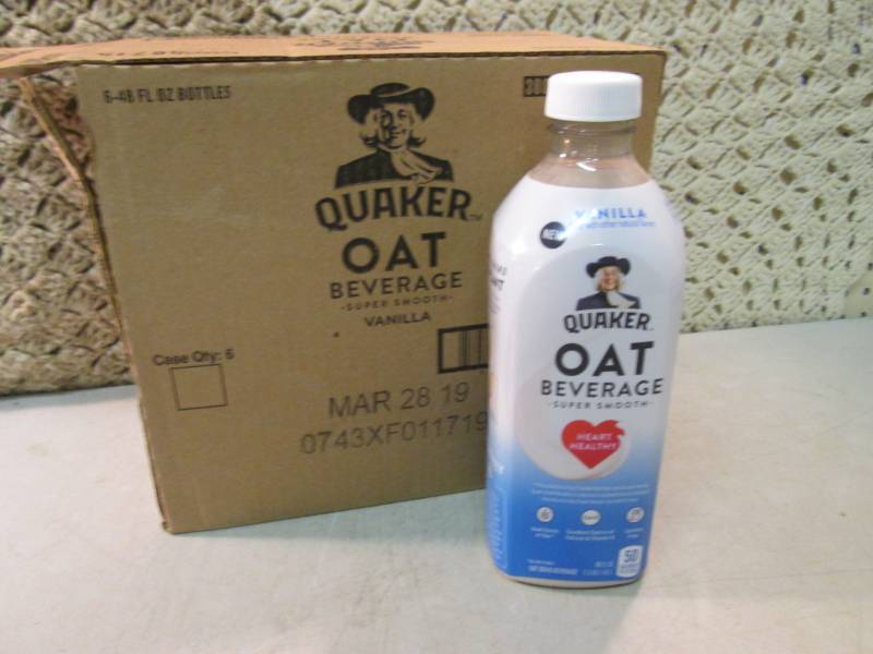 lot 225 image: Case of 6 Bottles of Quaker Vanilla...