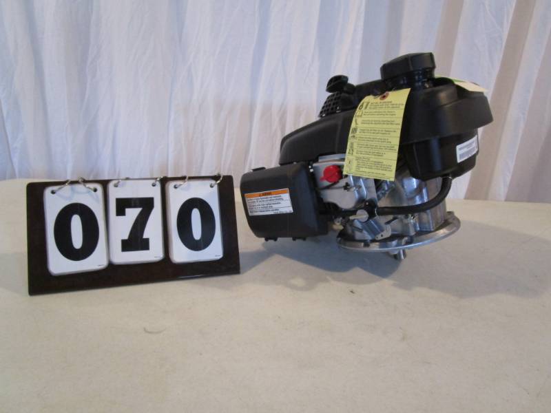 lot 70 image: Honda GVC Overhead Cam 160 Engine
