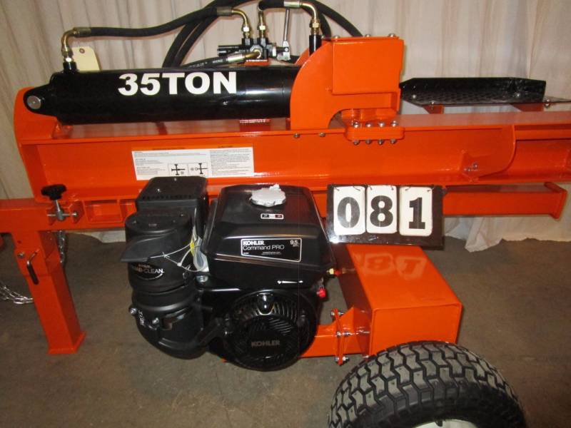 lot 81 image: 35 Ton Log Splitter