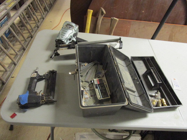 lot 113 image: PNEUMATIC NAIL GUNS WITH TOOL BOX