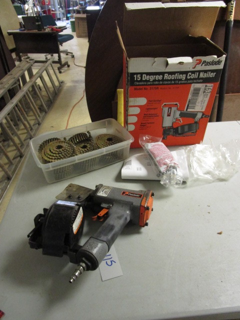 lot 115 image: PASLODE PNEUMATIC NAIL GUN