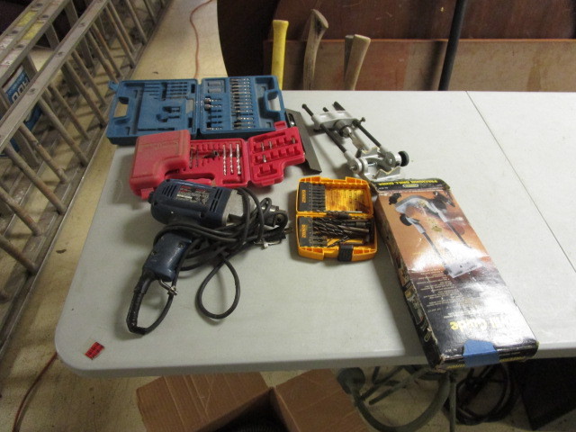 lot 122 image: RYOBI DRILL AND ACCESSORIES