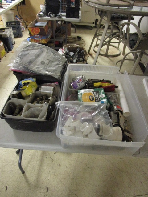 lot 136 image: ASSORTED PUMPING SUPPLIES AND DOOR LOCK CORES