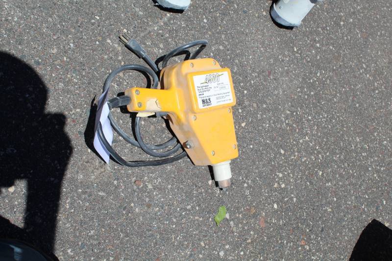 lot 83 image: H&S Autoshot 4500 Stud Gun