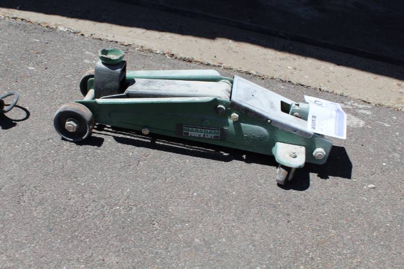 lot 99 image: Maasdam Powr Lift Hydraulic Floor Jack
