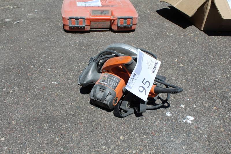 lot 95 image: Ridgid 6-12in. Circular Saw