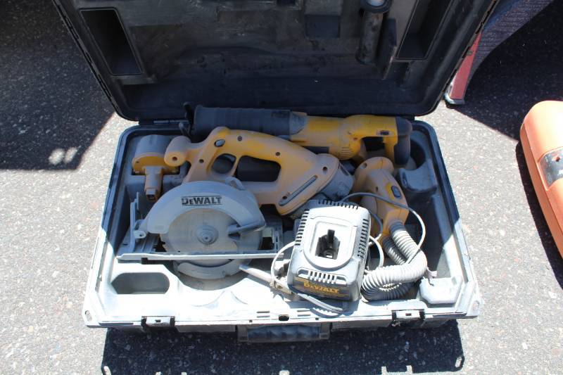 lot 109 image: DeWalt 18VDC Cordless Reciprocating Saw, Circular Saw, Drill, dust Collection, Batteries, Charger, Case