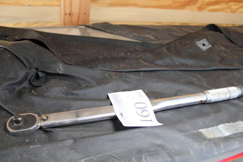 lot 160 image: Torque Wrench