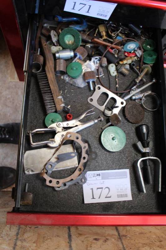 lot 172 image: Gaskets, Brushes, Misc. Hardware