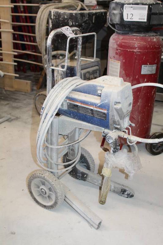 lot 15 image: Graco Magnum Pro X7 Airless Paint Sprayer
