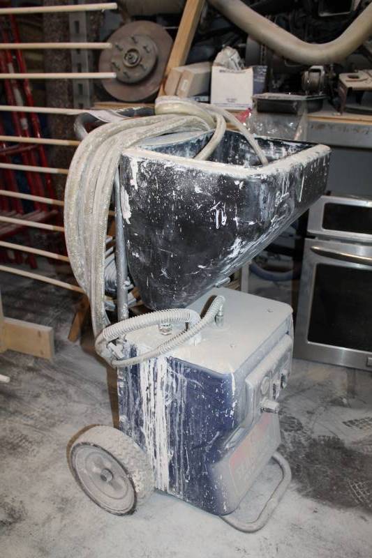 lot 23 image: Graco Texspray RTX 1000 Paint Sprayer