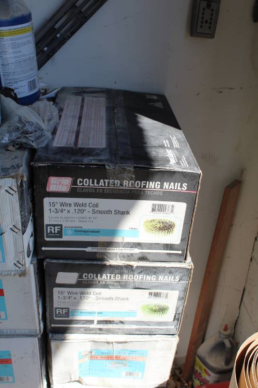 lot 51 image: Lot of (2) Grip Rite Collated 1-34in. X .120in. Galvanized Smooth Shank Wire Weld Coil Roofing Nails