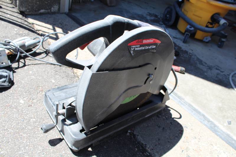 lot 58 image: DrillMaster 14in. Industrial Cut-off Saw with Case