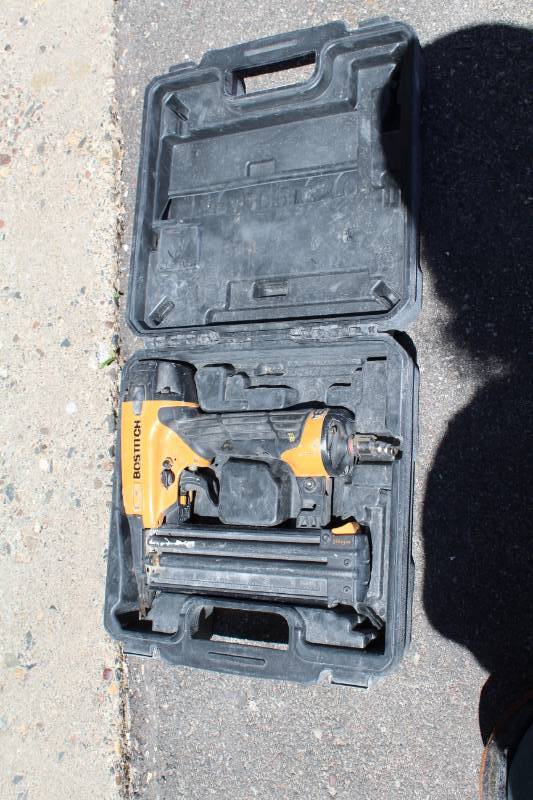 lot 63 image: Bostitch 18GA Pneumatic Stapler with Case