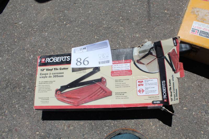 lot 86 image: Roberts 12in. Vinyl Tile Cutter