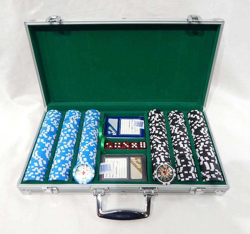 300 Chip Aluminum Poker Chip Case with Playing Cards, Dice and High Denomination Chips