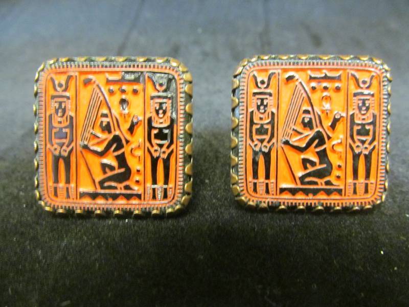 lot 31 image: Egyptian Revival Cufflinks