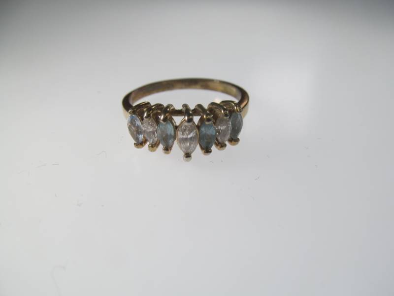 lot 43 image: Gold Plated Sterling Ring