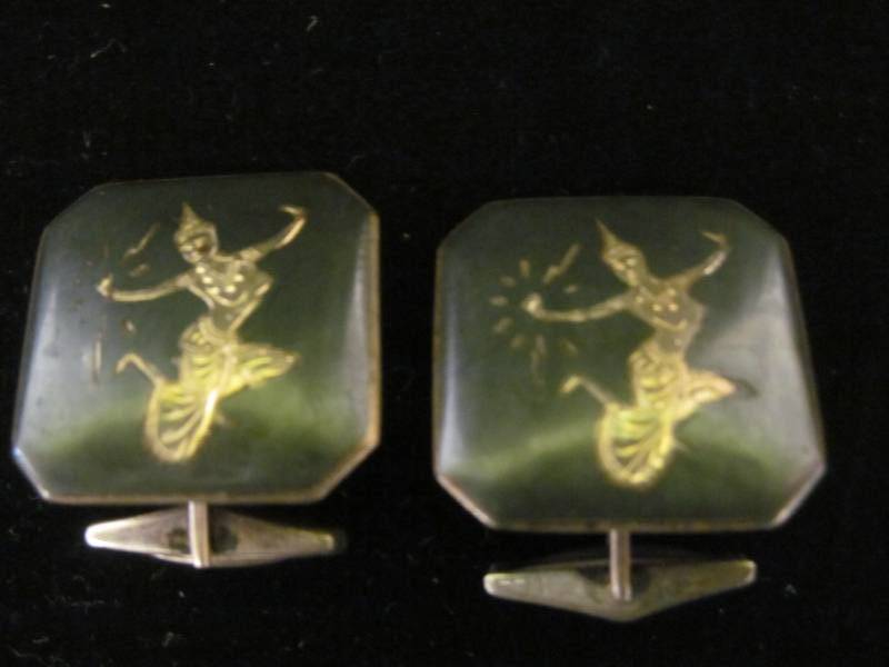 lot 63 image: Siam Cuff links