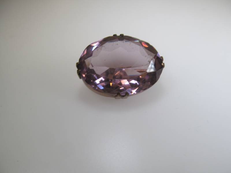 lot 70 image: Gold Filled Pin with Amethyst Stone