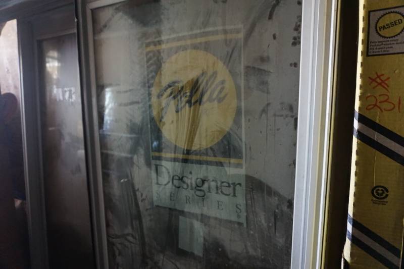 lot 2 image: Pella Designer Series Aluminum Clad 12 - 4 Section Patio Door