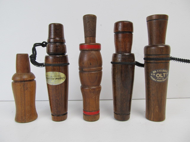 lot 193 image: Group of Quality Wooden Duck Calls
