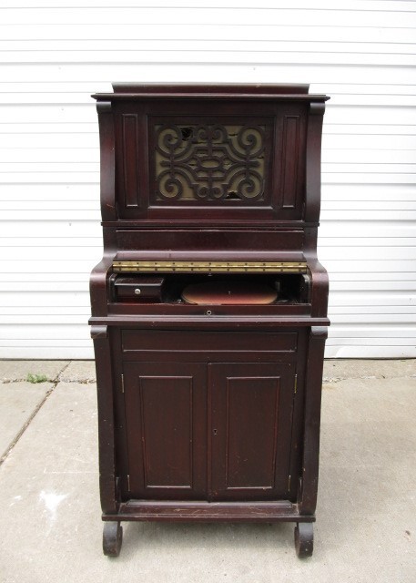 lot 203 image: Unusual Antique Piano-Form GREAT EASTERN Phonograph