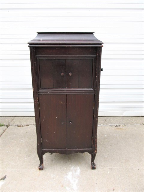 lot 206 image: Working Antique Columbia Grafanola Phonograph Record Player