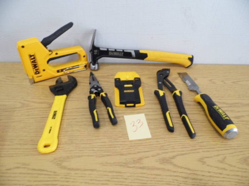 lot 33 image: DeWalt Hand Tools