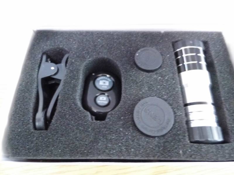 lot 74 image: Hautik Cell Phone Camera Lens