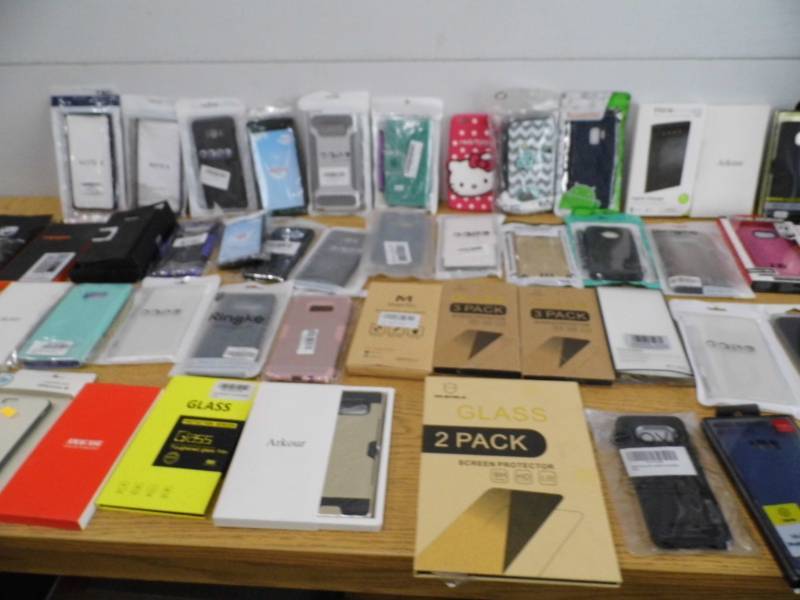 lot 88 image: Assorted Phone Cases