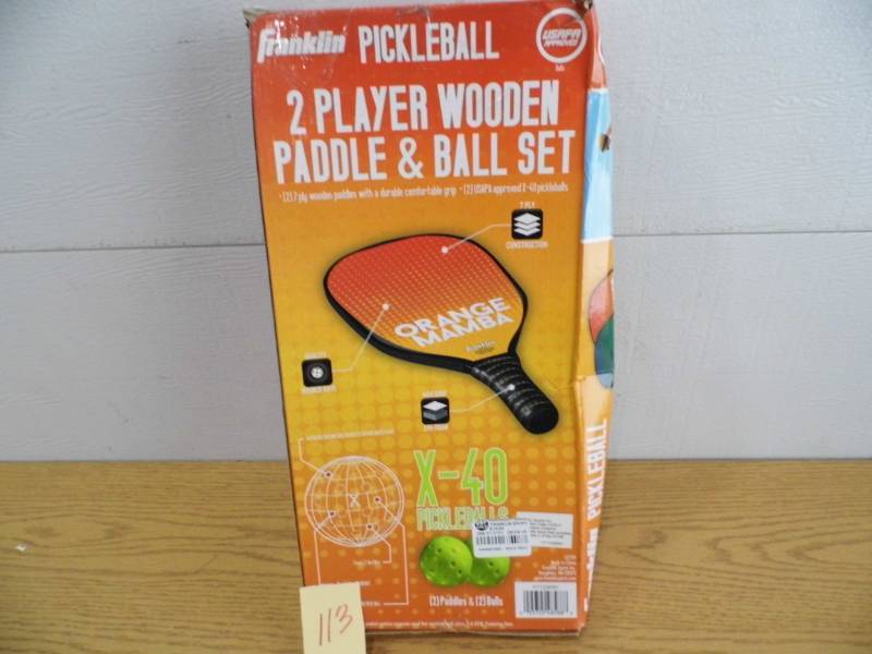 lot 113 image: Pickleball Set