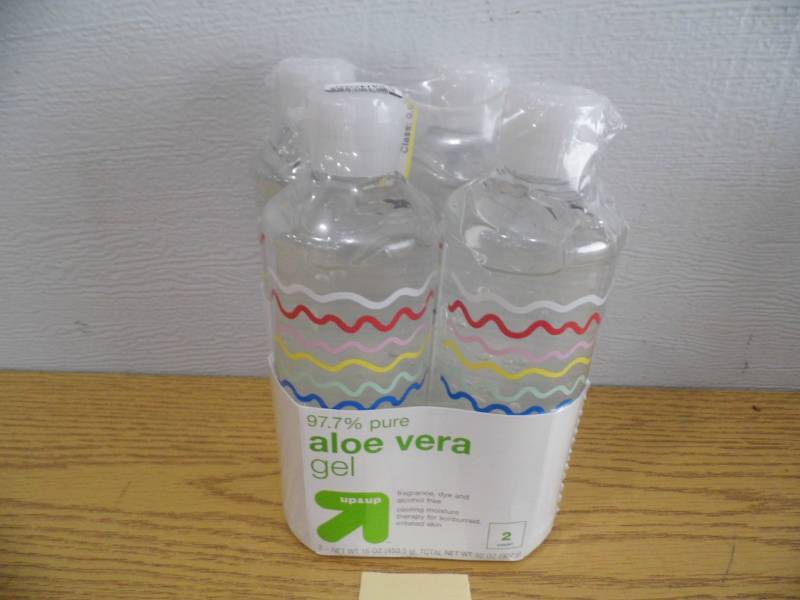 lot 140 image: Lot of 2 Packs Aloe Vera Gel