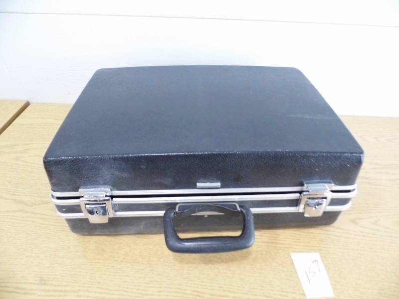 lot 157 image: Tool Case Briefcase