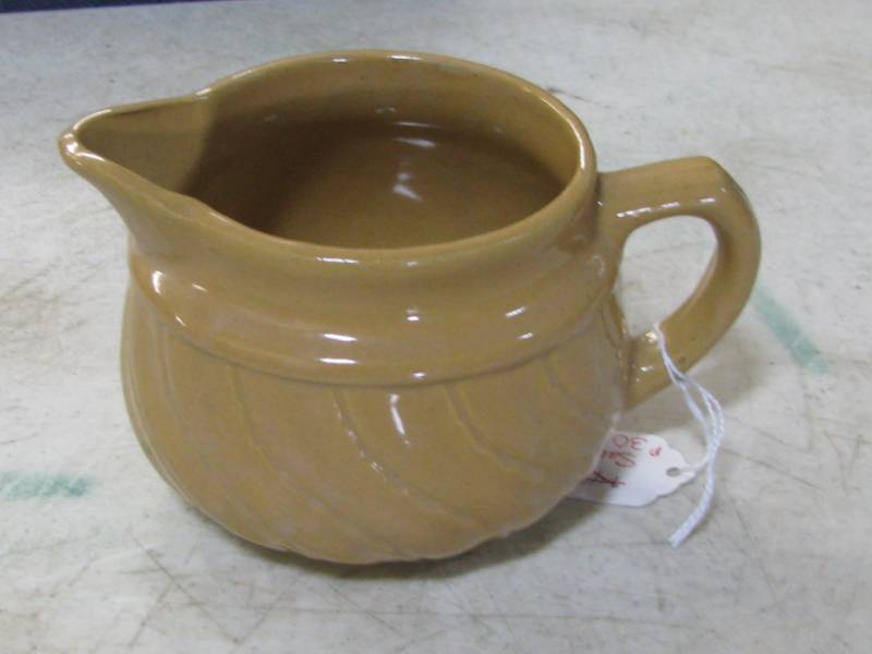 lot 11 image: PotteryCrock pitcher